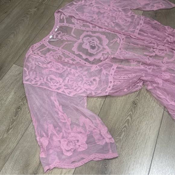 Bohemian Light Pink Lace Crochet Long Kimono - Picture 3 of 10